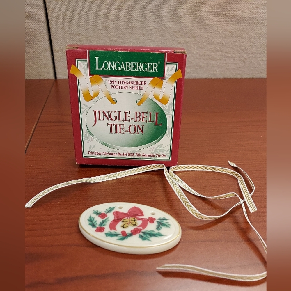 Vintage Longaberger Tie On Basket Accessory Jingle Bell Holiday Christmas 1994